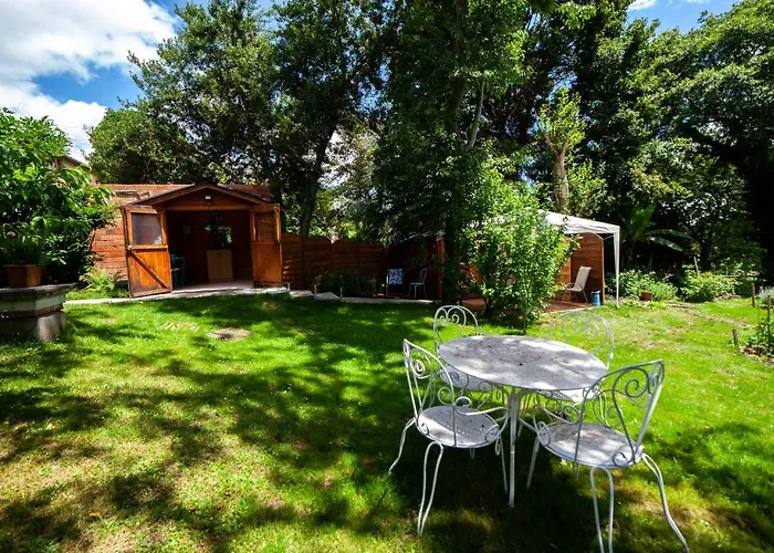 Séjour chez l'habitant Mirguet Au Jardin *