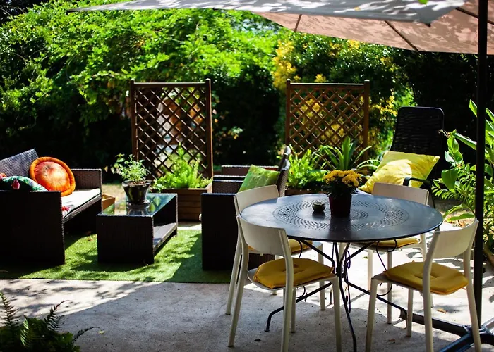 Mirguet Au Jardin Séjour chez l'habitant